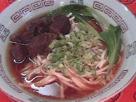 ★川味牛肉麺★（牛肉スープめん）
