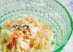 キャベツとにんじんのコールスローサラダ。