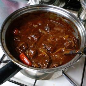 安いお肉でも!とろとろビーフシチュー☆