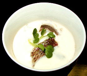 白身魚の茶碗蒸し・なんちゃって松茸風味