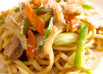 めんつゆ＋ソースで♪にんにく入り焼うどん