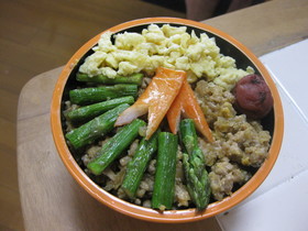 肉味噌丼☆お弁当にも♪