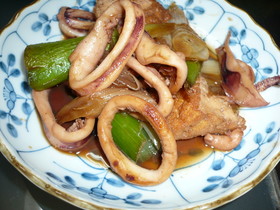 イカと厚揚げと長ネギの煮物