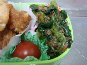 ほうれん草炒め