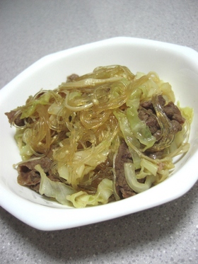 ご飯が進む☆春雨入り牛肉キャベツ炒め♪