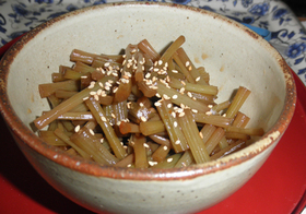 蕗の中華風テンメンジャン煮
