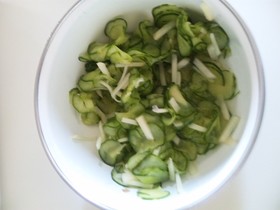 簡単☆新生姜入りきゅうりのなます