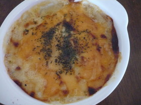 サケ缶とじゃがいものグラタン