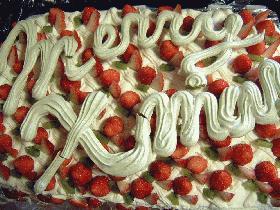 48人分の特大クリスマスケーキ