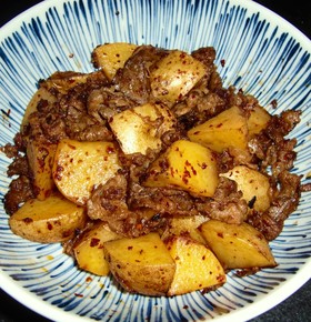 レンジ使用で簡単肉じゃが♪韓国風ピリ辛