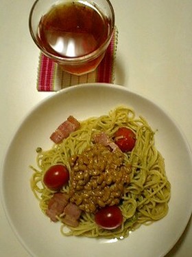 アボカドと納豆のパスタ