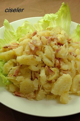 簡単　ホット　ポテトサラダ