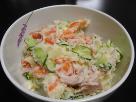 子供も喜ぶ！しっかり味のポテトサラダ