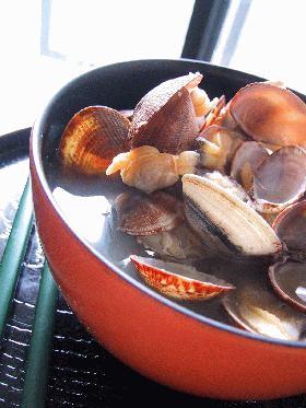 あさりの味噌汁。