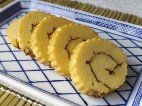 おせち③伊達巻（玉子焼き器で簡単）