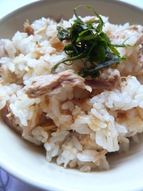 超簡単！入れるだけ！ツナとなめたけのご飯