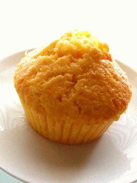 やさしいやさしいたまご味のカップケーキ