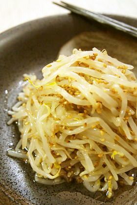 手作り韓国料理♪我が家の簡単もやしナムル