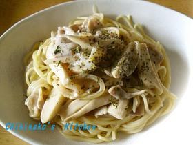 豚肉ときのこのクリームパスタ。