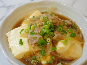 豚ばらが最高！　肉豆腐