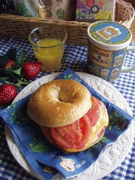 手作りパンでCafe気分~プレーンベーグル編~