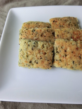 キャベツとわかめの塩味クッキー*