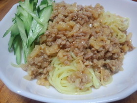 肉みそ冷やし中華
