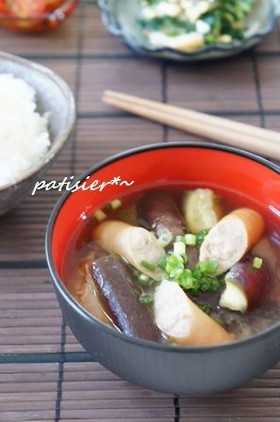 ナスとウインナーのお味噌汁
