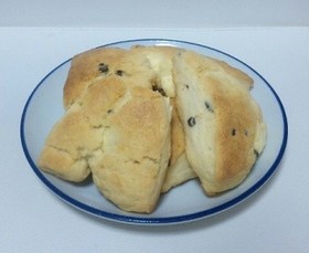 ★HMでクリームチーズスコーン★