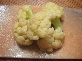 カリフラワーの梅酢マリネ