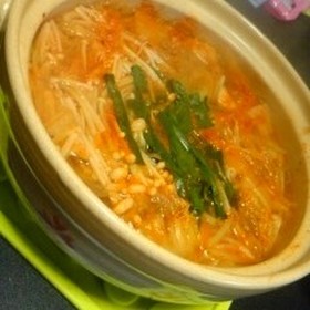 簡単!素無しでキムチ鍋