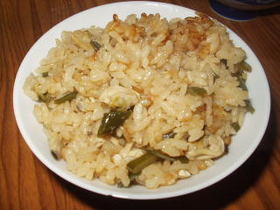 あさりと茎わかめの混ぜご飯