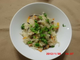 雑穀レシピ12　アワ入り炊き込みご飯