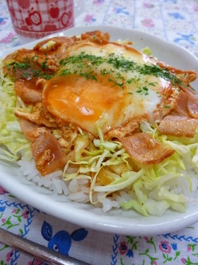 ♪簡単ごはん★ケチャ卵丼だよ♪