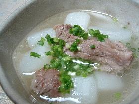 スペアリブと大根のスープ