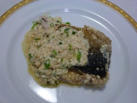 鯖のソテーと豆腐塩麹ソース