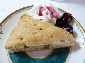 材料２つ！多分、世界で一番簡単なスコーン