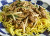 牛肉ともやしとにらで☆あんかけ焼きそば