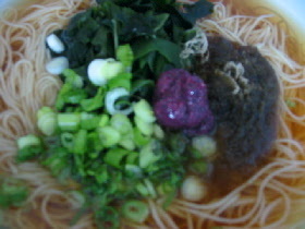 寒い日には「あったかにゅう麺」！
