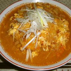 *味噌ラーメンスープでキムチ温麺* *味噌ラーメンスープでキムチ温麺*