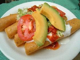 TAQUITOS DE POLLO