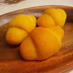 人参の水分だけで！ふわんふわん人参パン♡