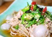 ツナつゆで旨！オクラと海苔の梅わさび蕎麦