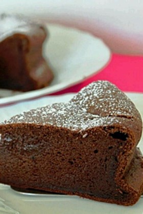ミックス 簡単 ガトー ショコラ ホット ケーキ バレンタインにふわふわガトーショコラ♪ホットケーキミックスで簡単・失敗なし
