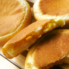 平焼きマンゴークリームパン 平焼きマンゴークリームパン