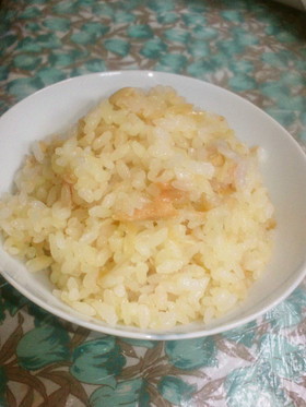 しょうゆ麹なめ茸とツナの炊き込みご飯