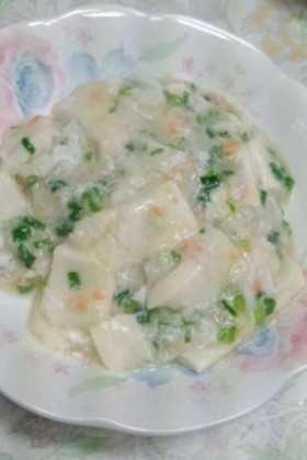 お腹に優しい豆腐と蟹の餡掛けご飯