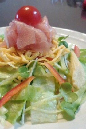 そうめんサラダ♪にんにくポン酢で