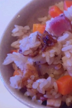 ベーコンの味噌たきこみご飯
