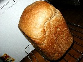 ホームベーカリーでシート混ぜ込みカンタンで売ってるようなパン